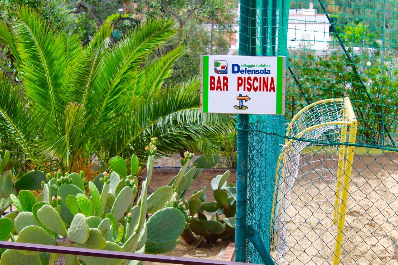 Villaggio Turistico Defensola Vieste Bagian luar foto